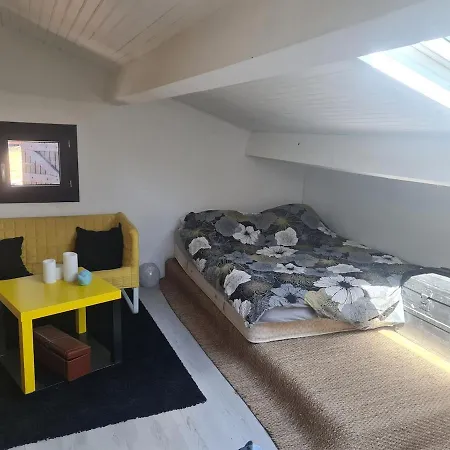 Family Between Land And Sea With Pool Vakantiehuis *